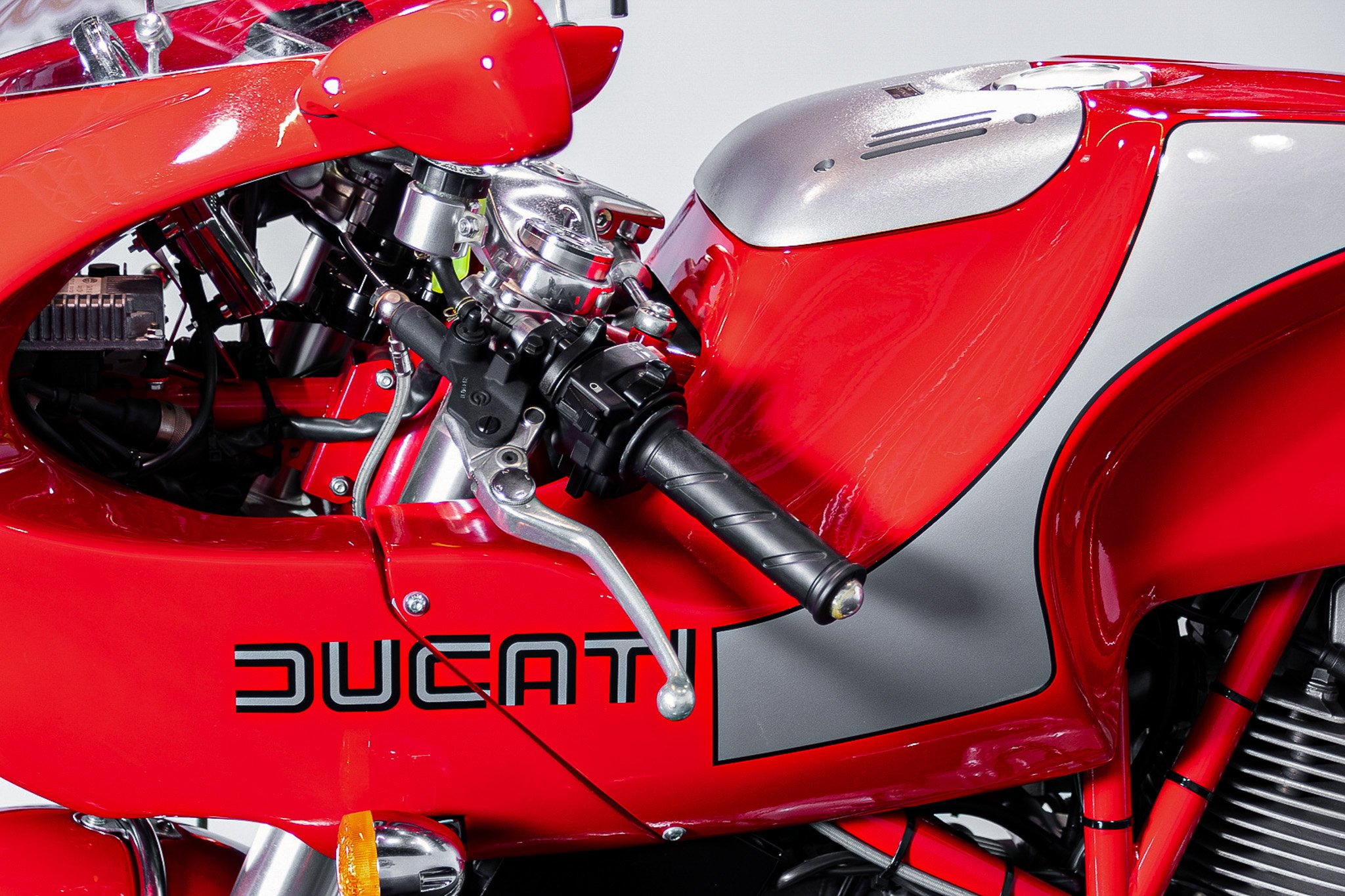 Ducati MH900 Evoluzione 1359/2000 (KM0) 