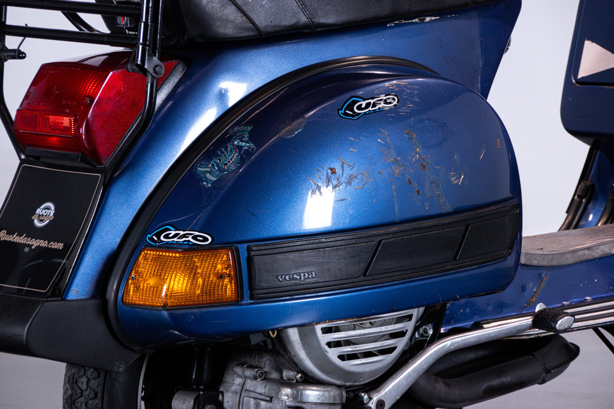 Piaggio VESPA 125 PX ARCOBALENO 