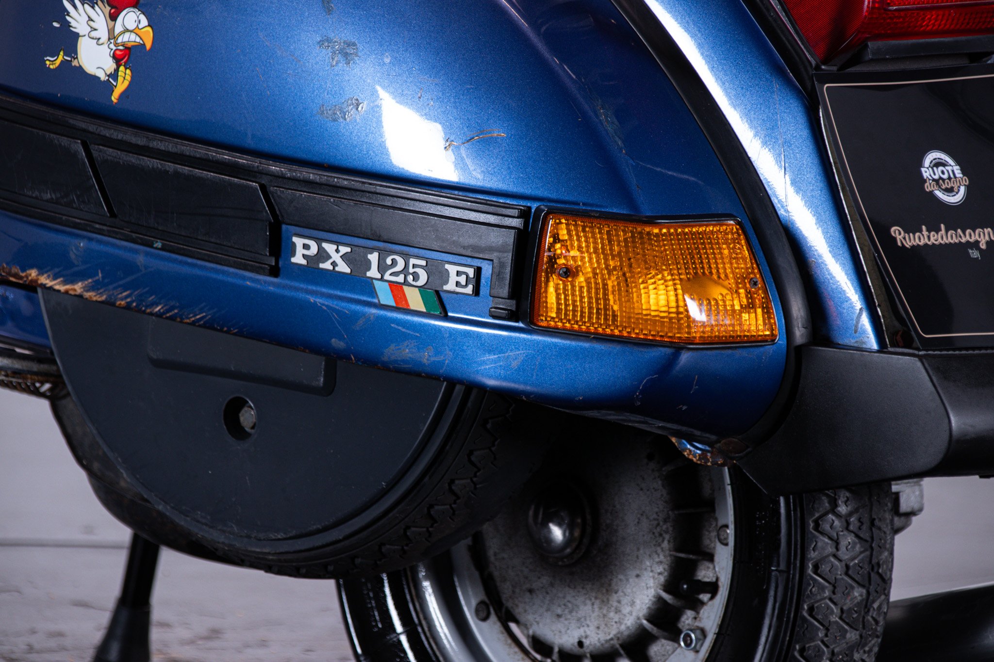 Piaggio VESPA 125 PX ARCOBALENO 