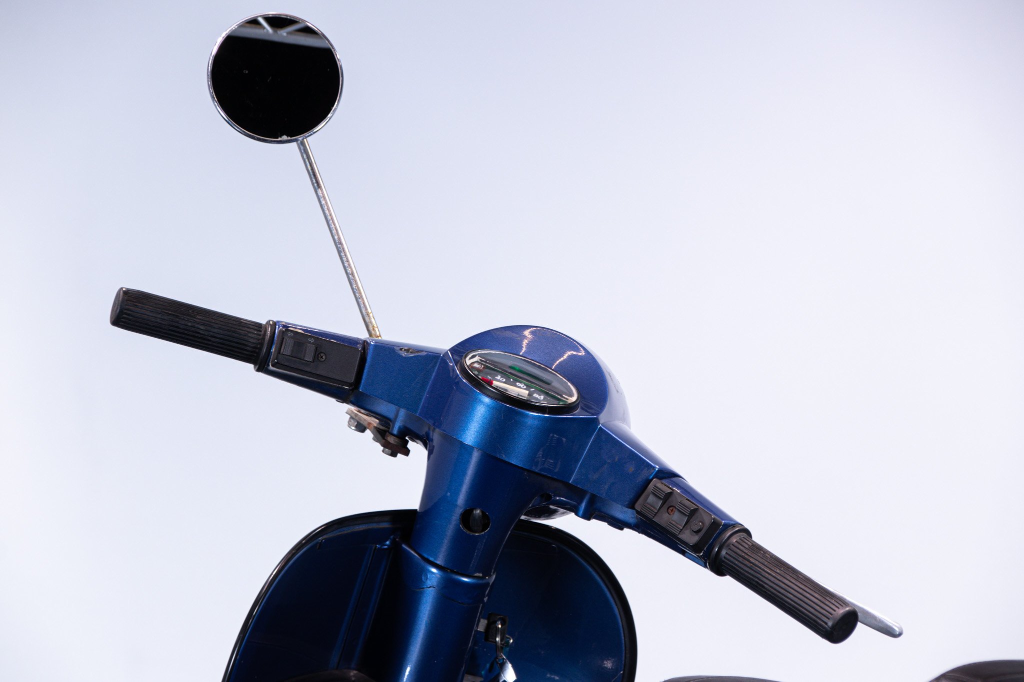 Piaggio VESPA 125 PX ARCOBALENO 