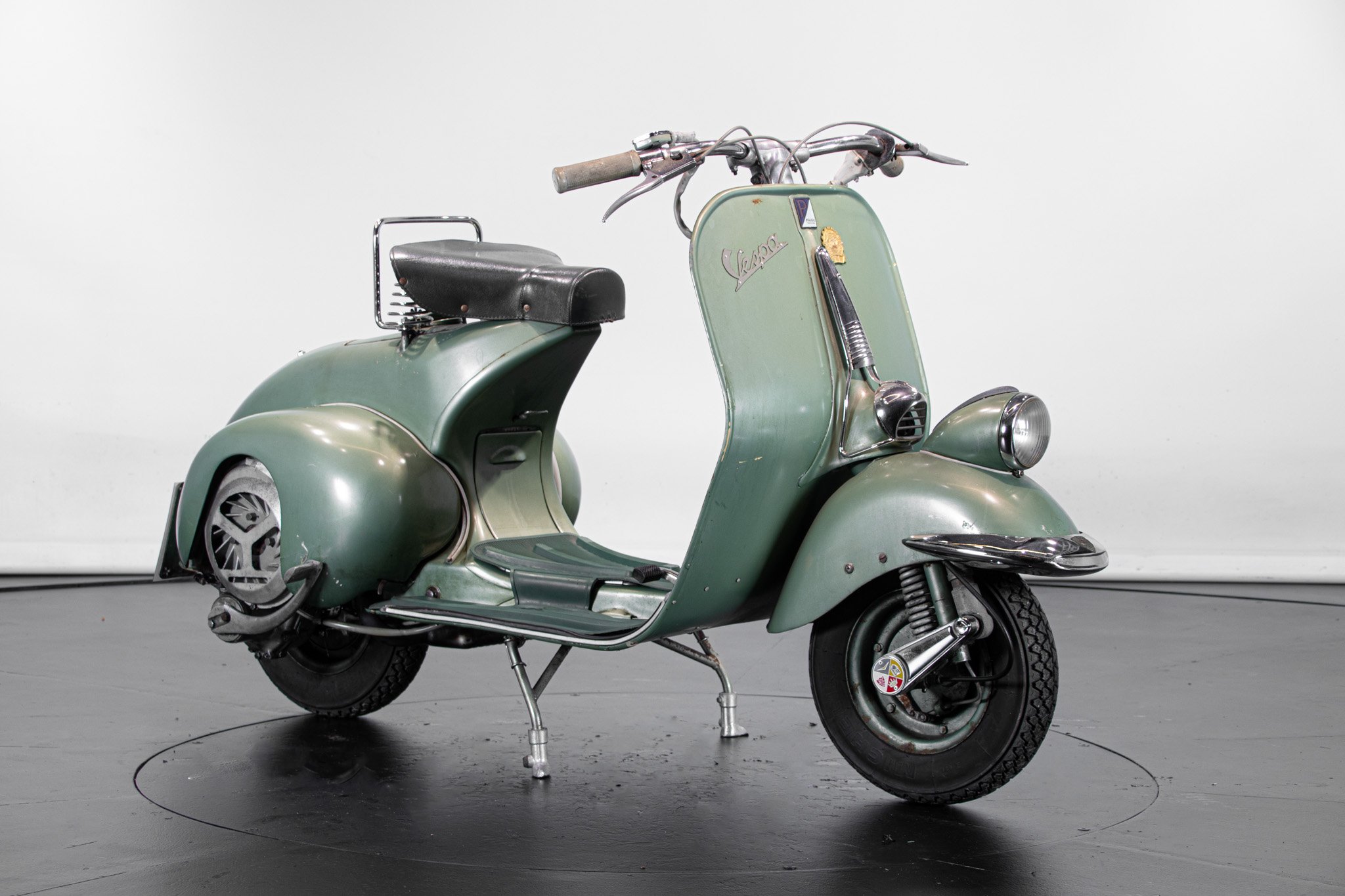 Piaggio Vespa 125 V30 M FARO BASSO 