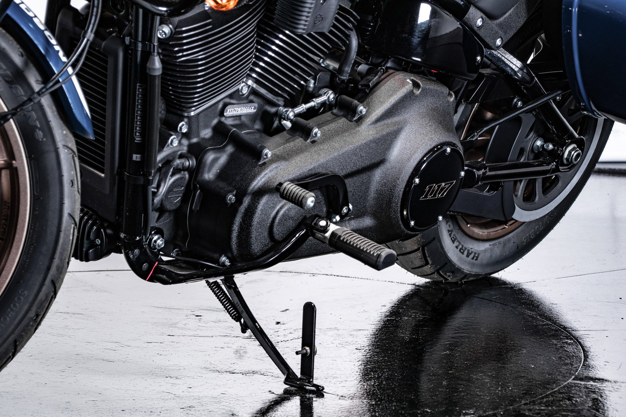 Harley Davidson Low Rider ST - Fast Johnnie 