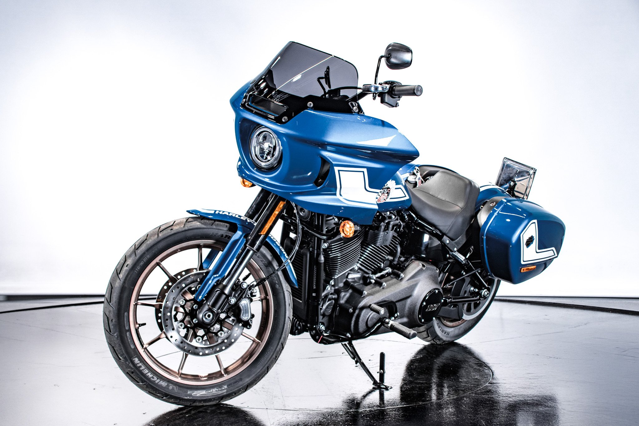 Harley Davidson Low Rider ST - Fast Johnnie 