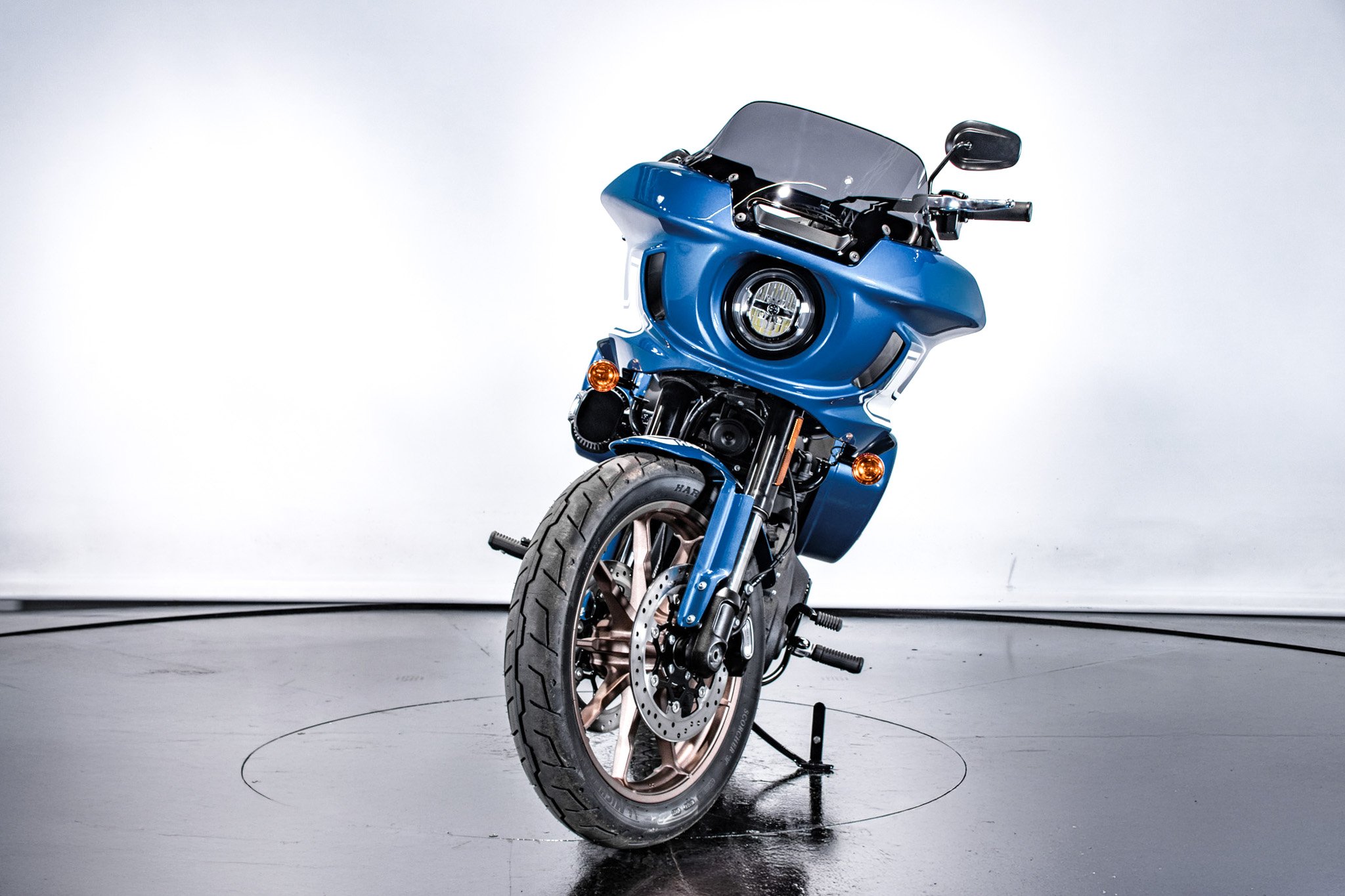 Harley Davidson Low Rider ST - Fast Johnnie 