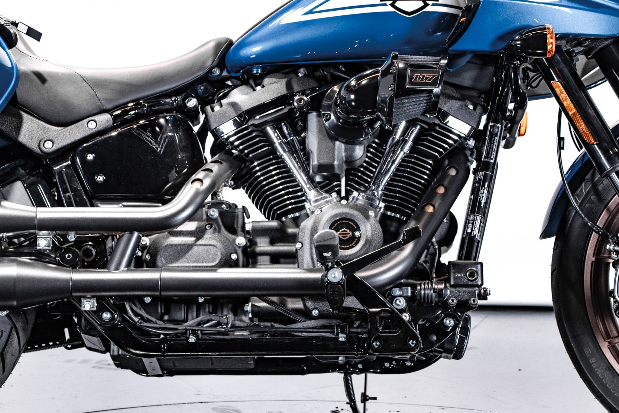Harley Davidson Low Rider ST - Fast Johnnie 