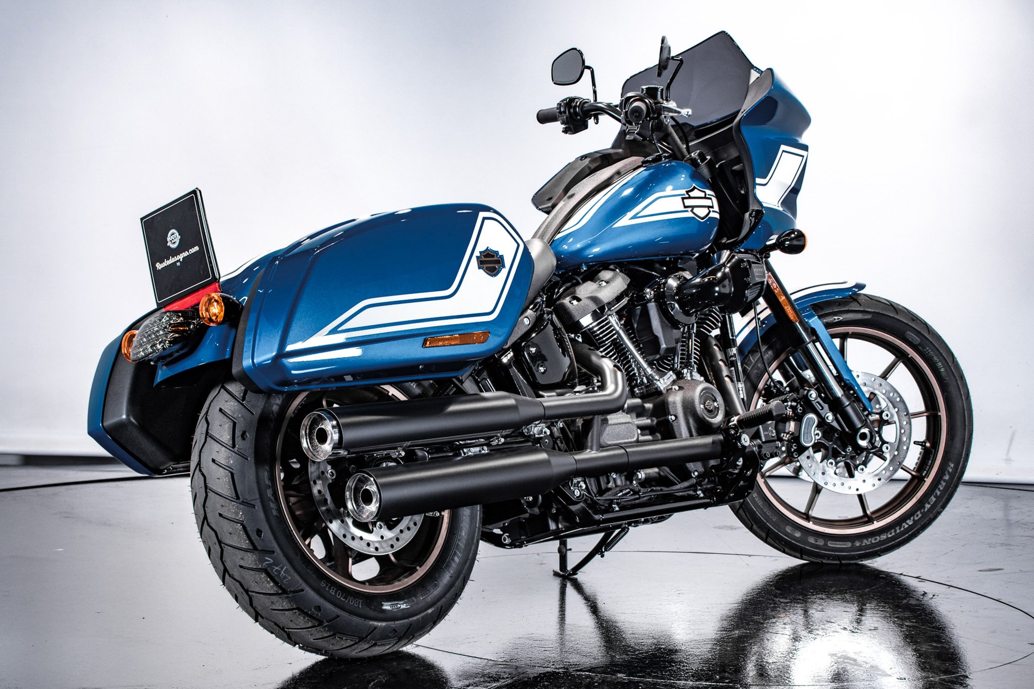 Harley Davidson Low Rider ST - Fast Johnnie 