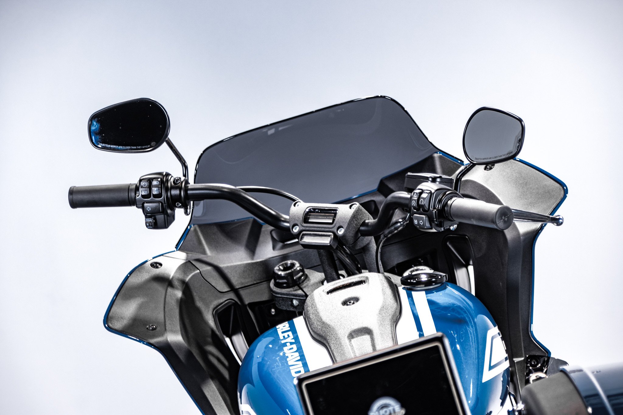 Harley Davidson Low Rider ST - Fast Johnnie 