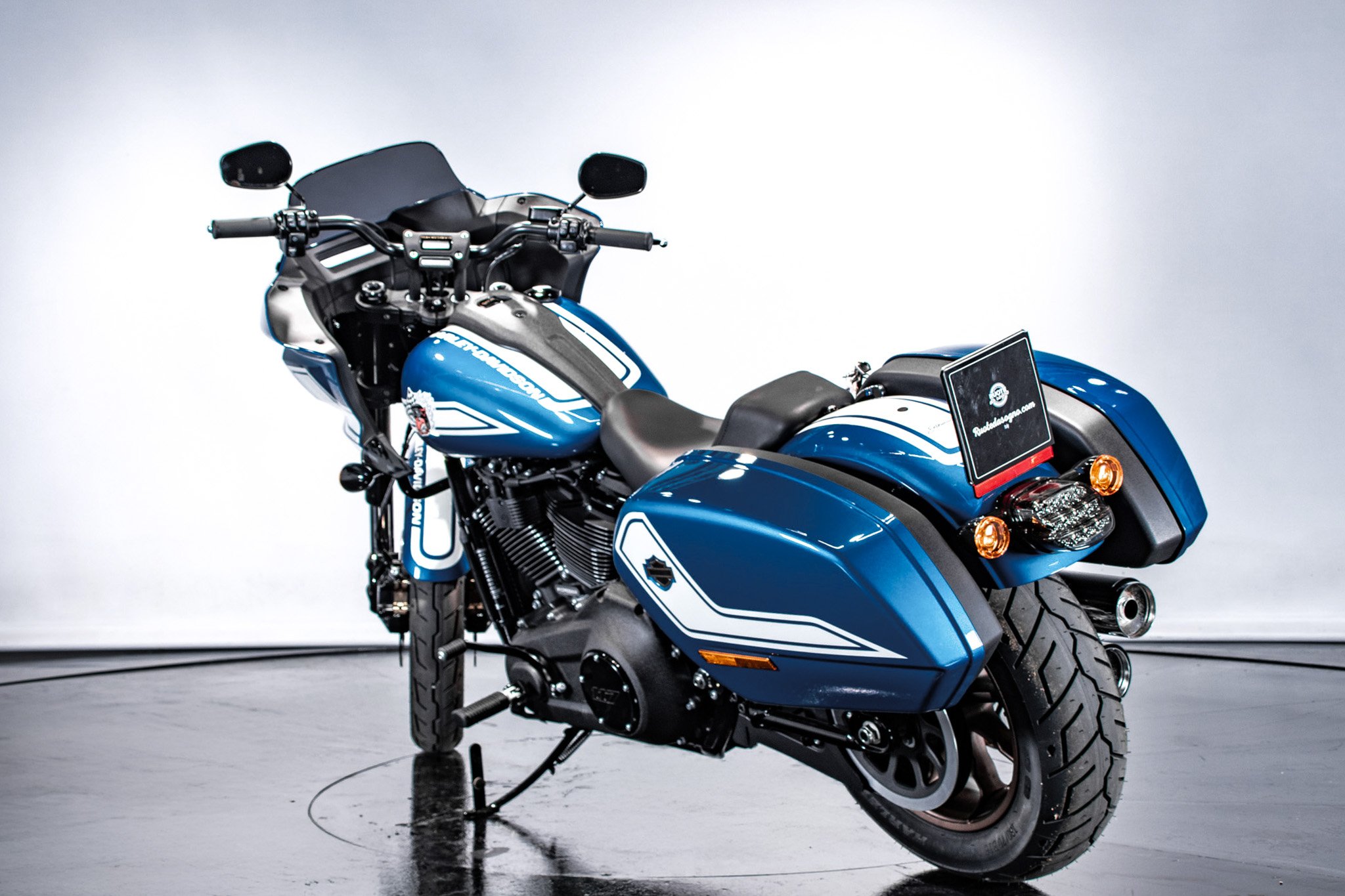 Harley Davidson Low Rider ST - Fast Johnnie 