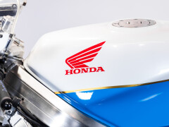 Honda VFR 750 R \"RC30 REPLICA\" 