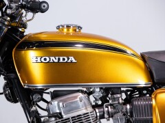 Honda CB 750 FOUR 