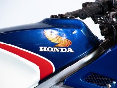 Honda VF 750 F 