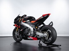 Aprilia RSV4 FACTORY WORKS 