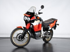 Honda AFRICA TWIN 750 