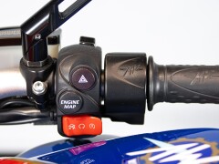 MV Agusta BRUTALE AMERICA 800 RR 