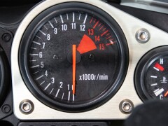 Kawasaki ZX-7RR 
