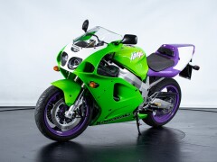 Kawasaki ZX-7RR 