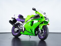 Kawasaki ZX-7RR 