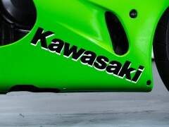 Kawasaki ZX-7RR 