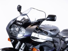 Suzuki GSX R 1100 